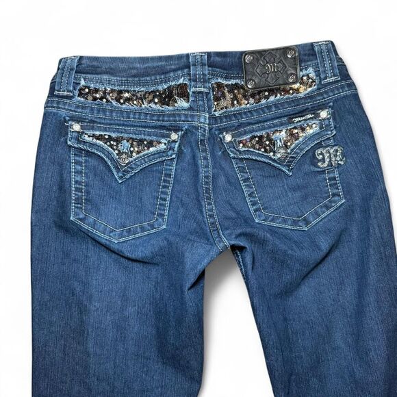 Miss Me Jeans Women’s 30 Easy Boot Cut Bling Flap Pockets JE5731E2L Denim - Picture 1 of 8